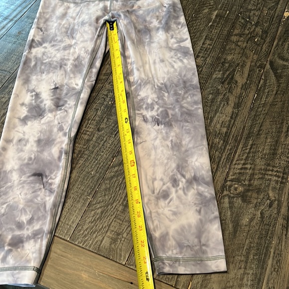 🍋 NWOT Lululemon Align Hi Rise 25” Leggings never worn🍋 - Picture 2 of 5